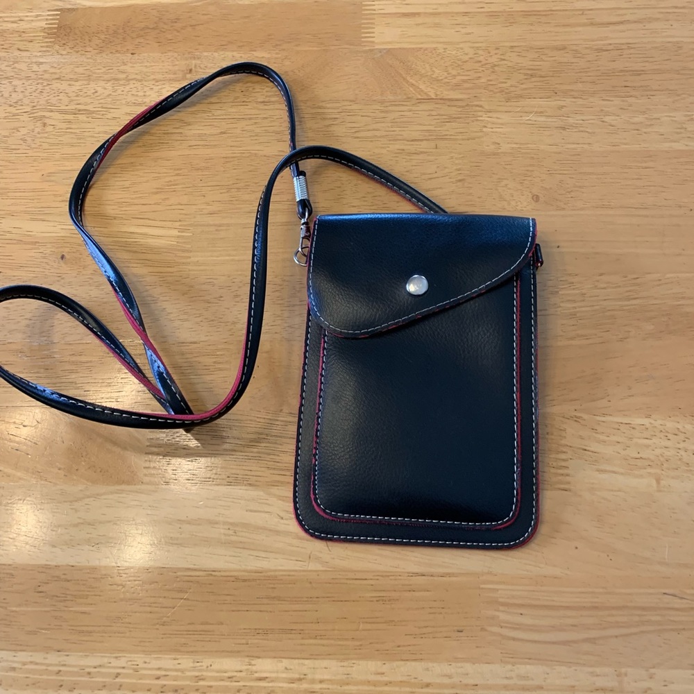 Cell Phone Crossbody Holder 📱